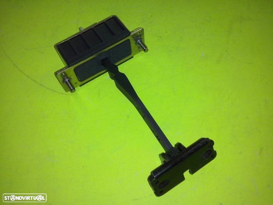 Limitador Porta Mercedes Classe C W203 (Novos) - 1