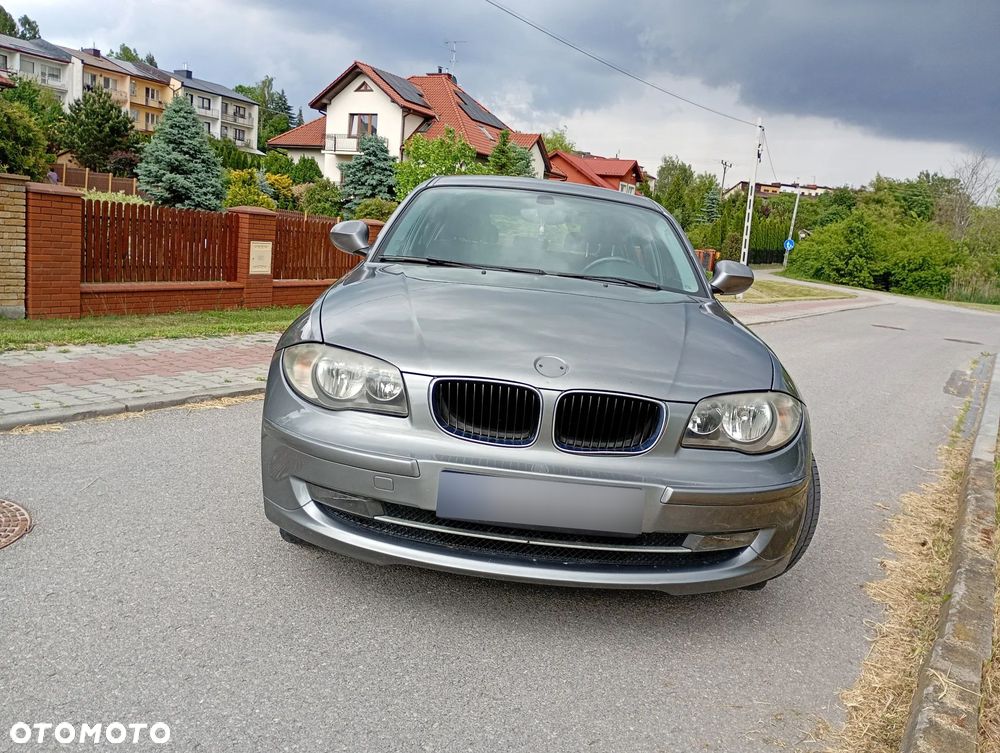 BMW Seria 1 118d DPF Edition Lifestyle - 24