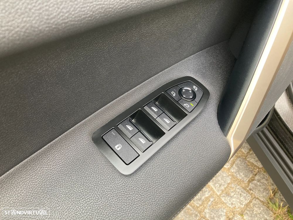 BMW iX xDrive40 - 36