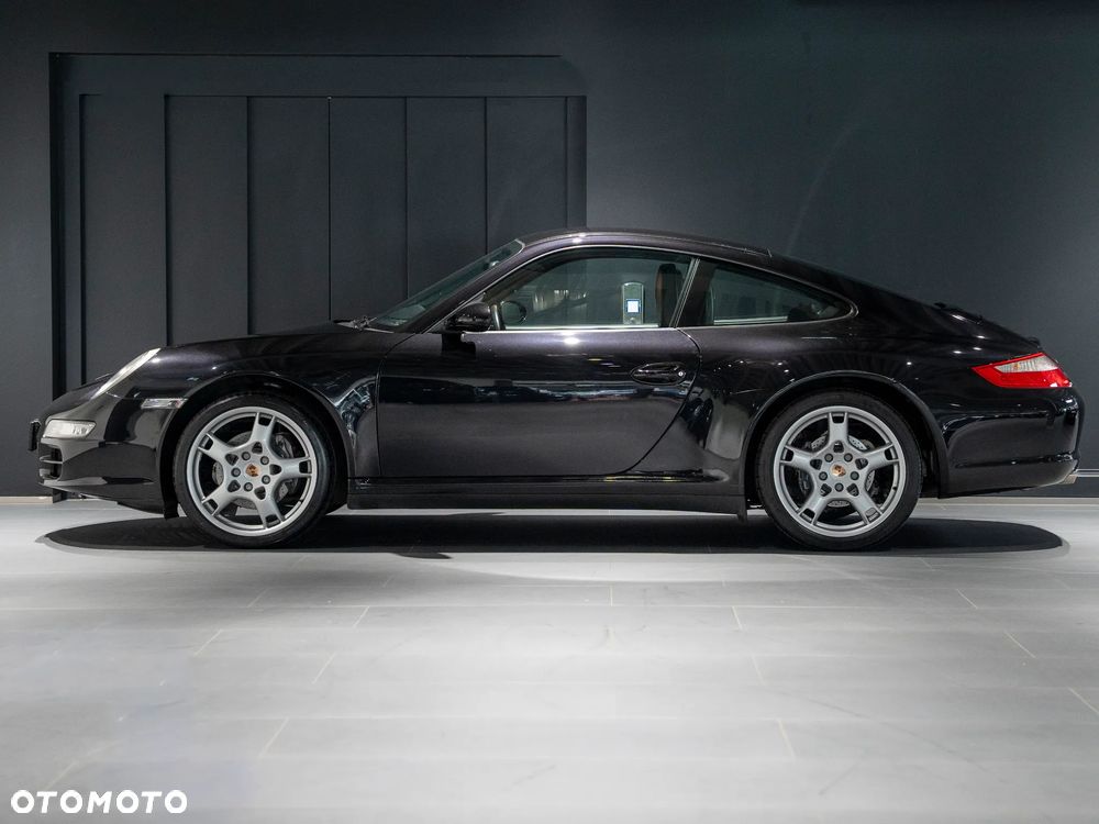Porsche 911 Carrera 4 Tiptronic S - 10