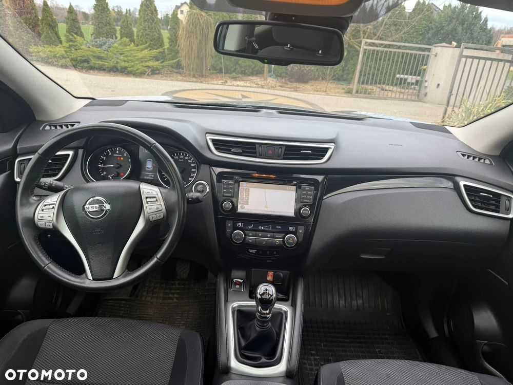 Nissan Qashqai - 16