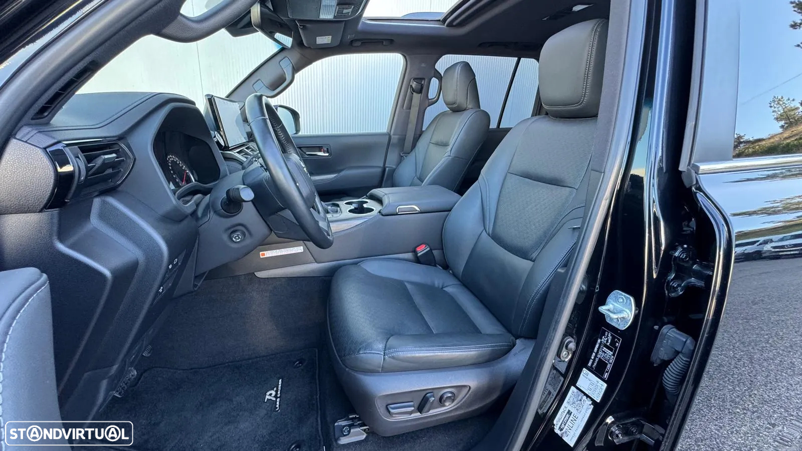 Toyota Land Cruiser 2.8 D-4D Auto First Edition - 49