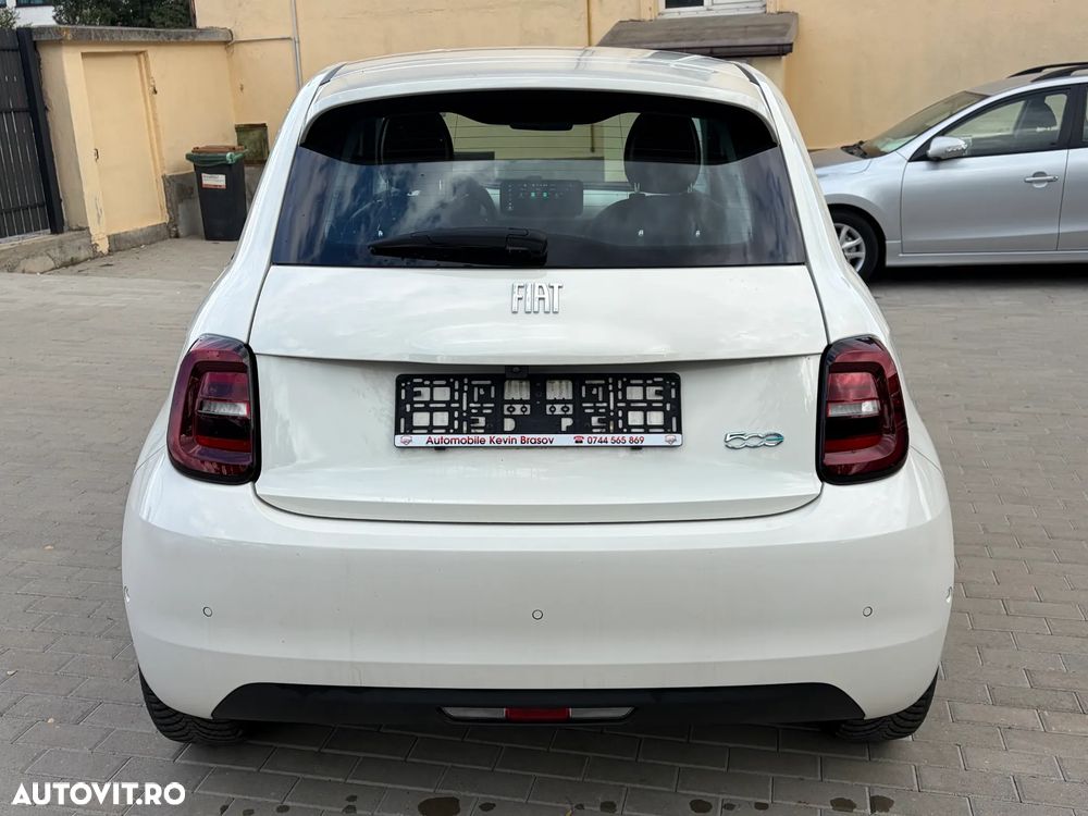 Fiat 500E 42 kW 118 CP Icon - 17
