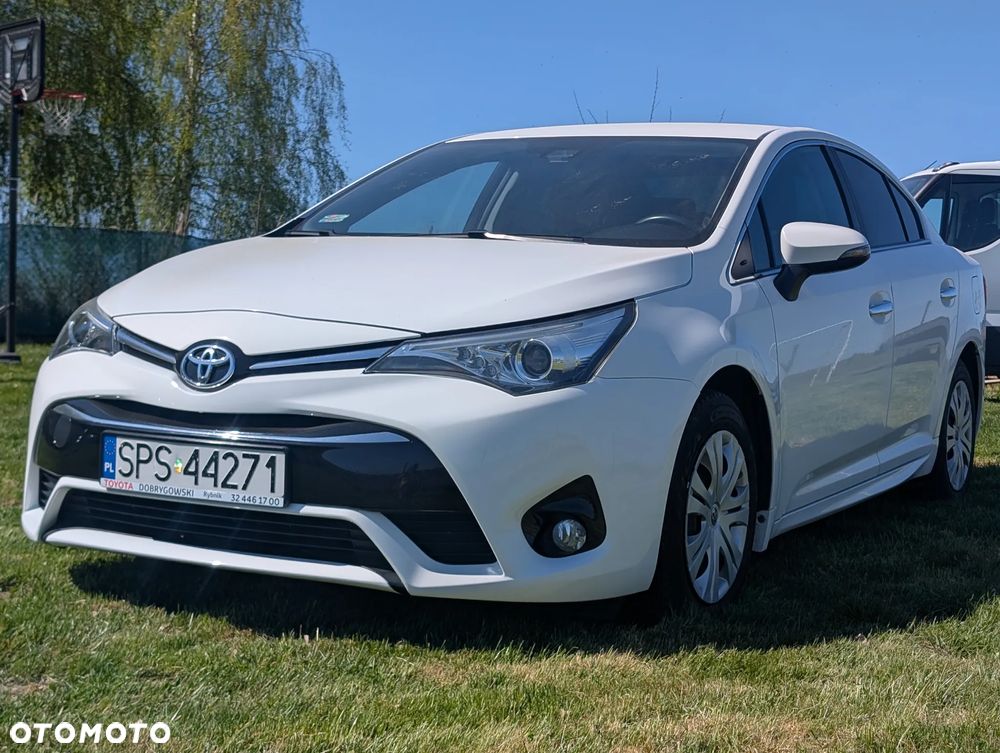 Toyota Avensis 1.8 Premium - 5