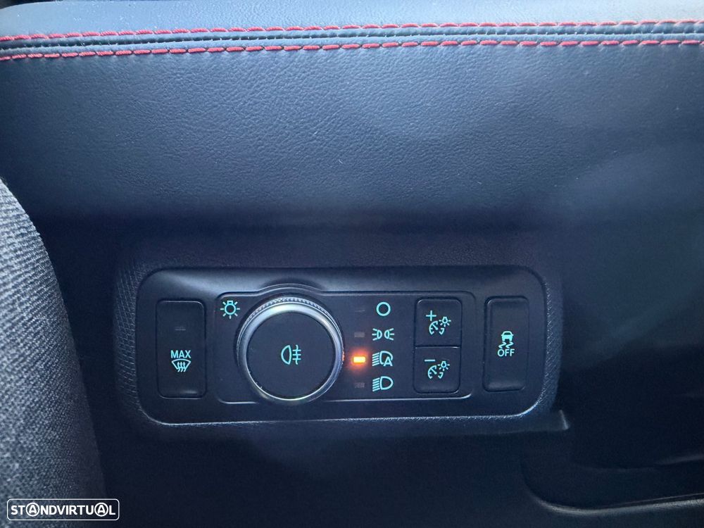 Ford Mustang Mach-E 75.7 kWh Premium AWD - 46