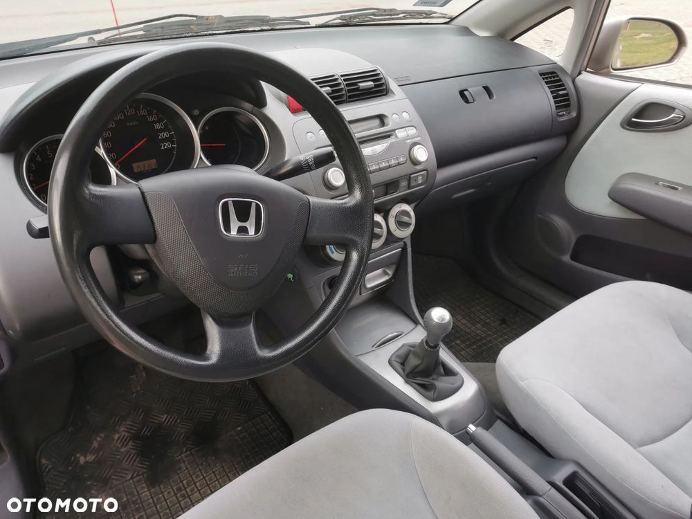 Honda City 1.4 Comfort - 8