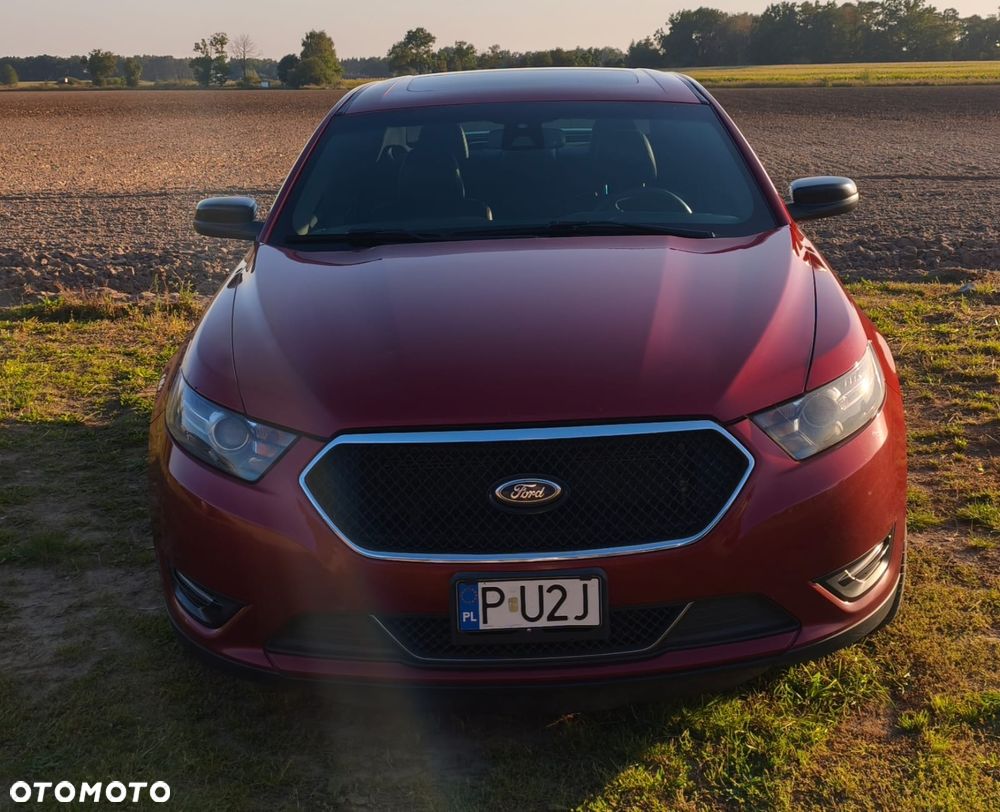 Ford Taurus - 2