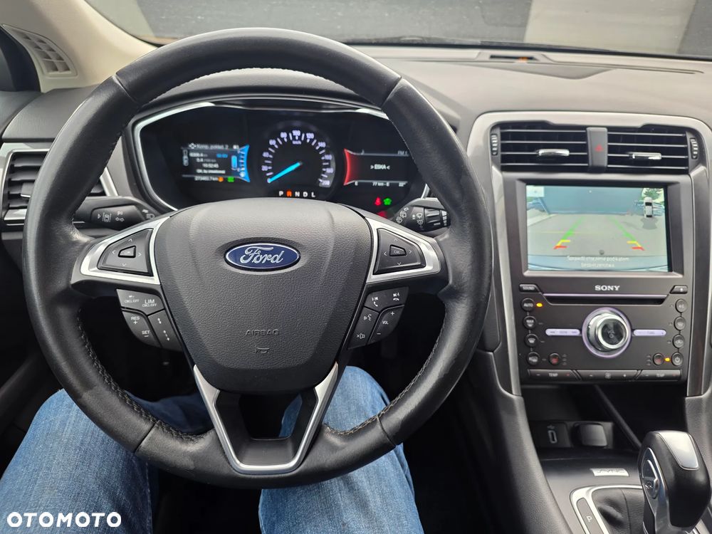 Ford Mondeo 2.0 Hybrid Titanium GPF - 24