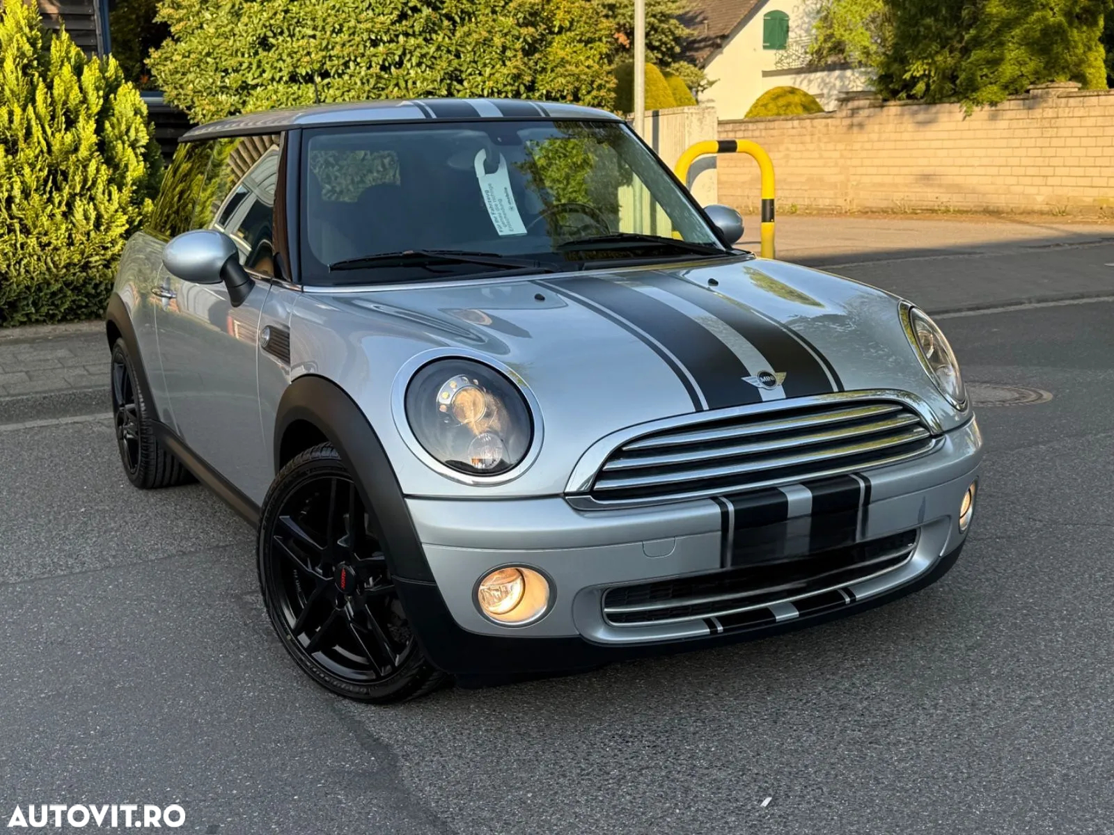 Mini Cooper Standard - 13