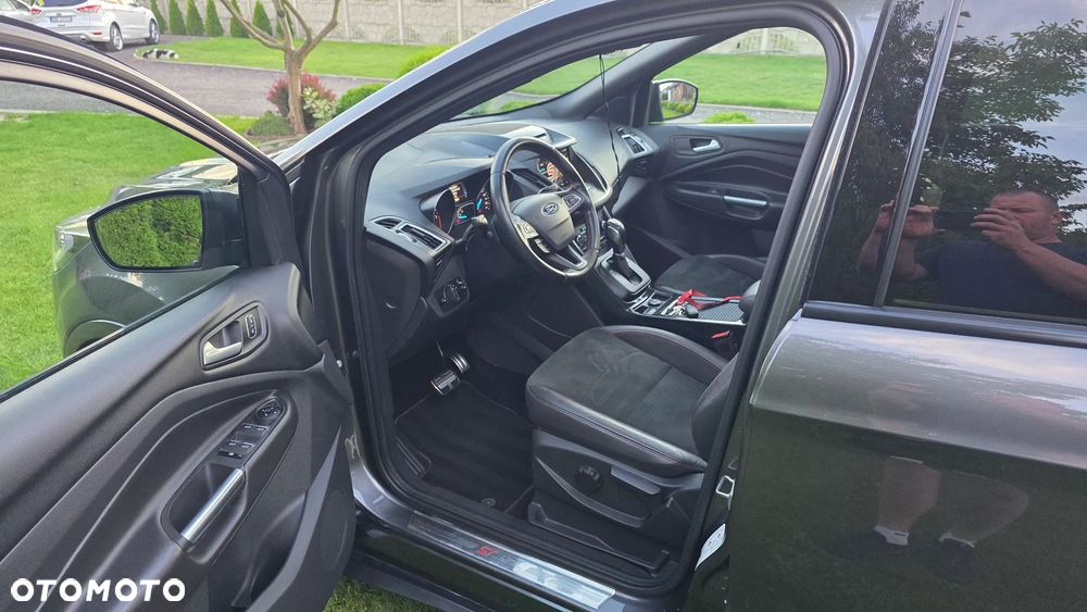 Ford Kuga 2.0 TDCi AWD ST-Line - 21