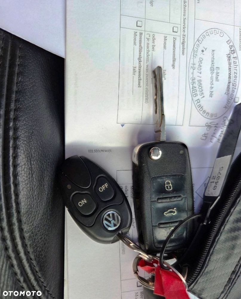 Volkswagen Tiguan - 17