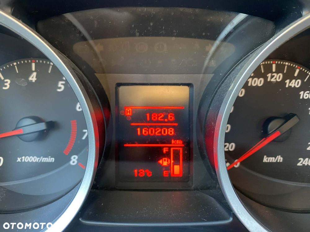 Mitsubishi Lancer 1.8 Inform LPG - 17