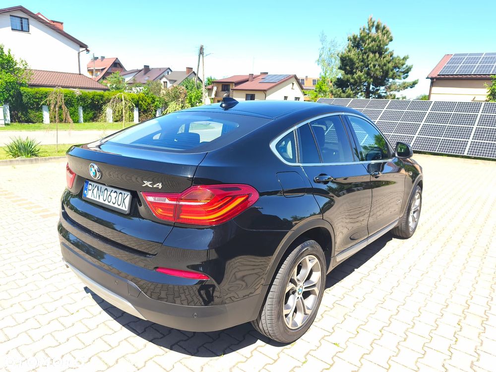 BMW X4 xDrive20i - 4