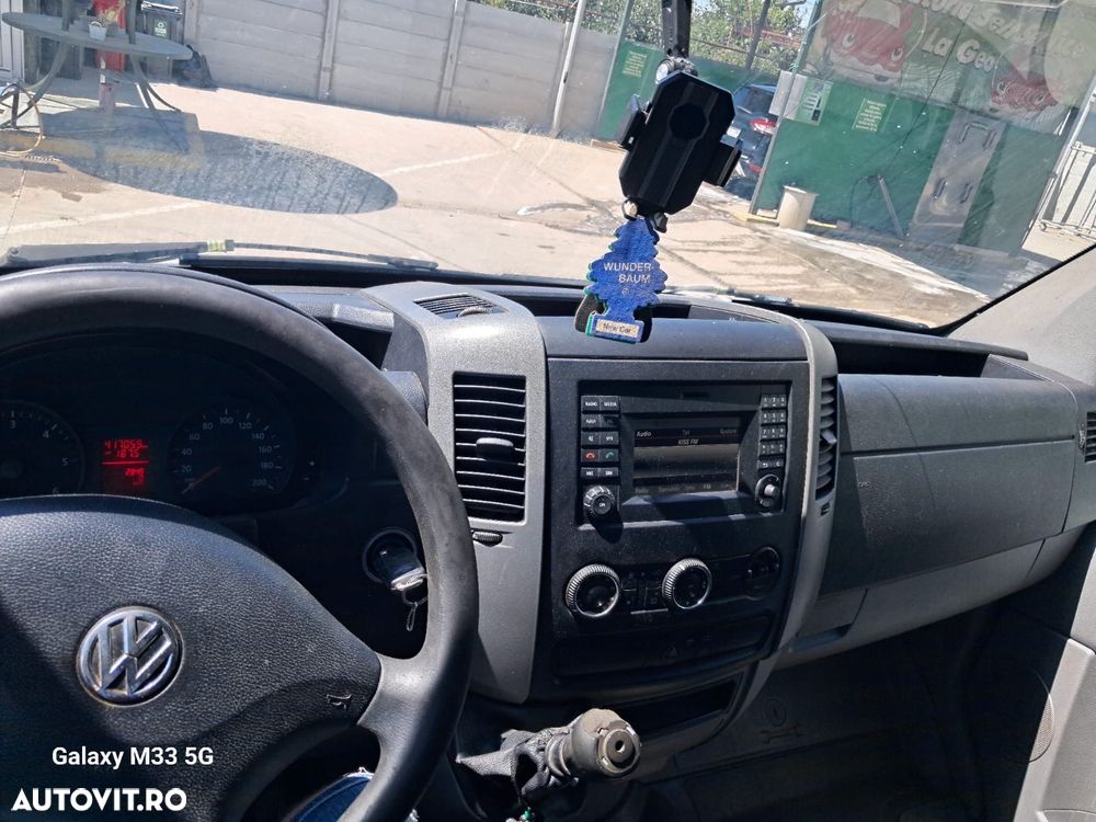 Volkswagen Crafter - 19