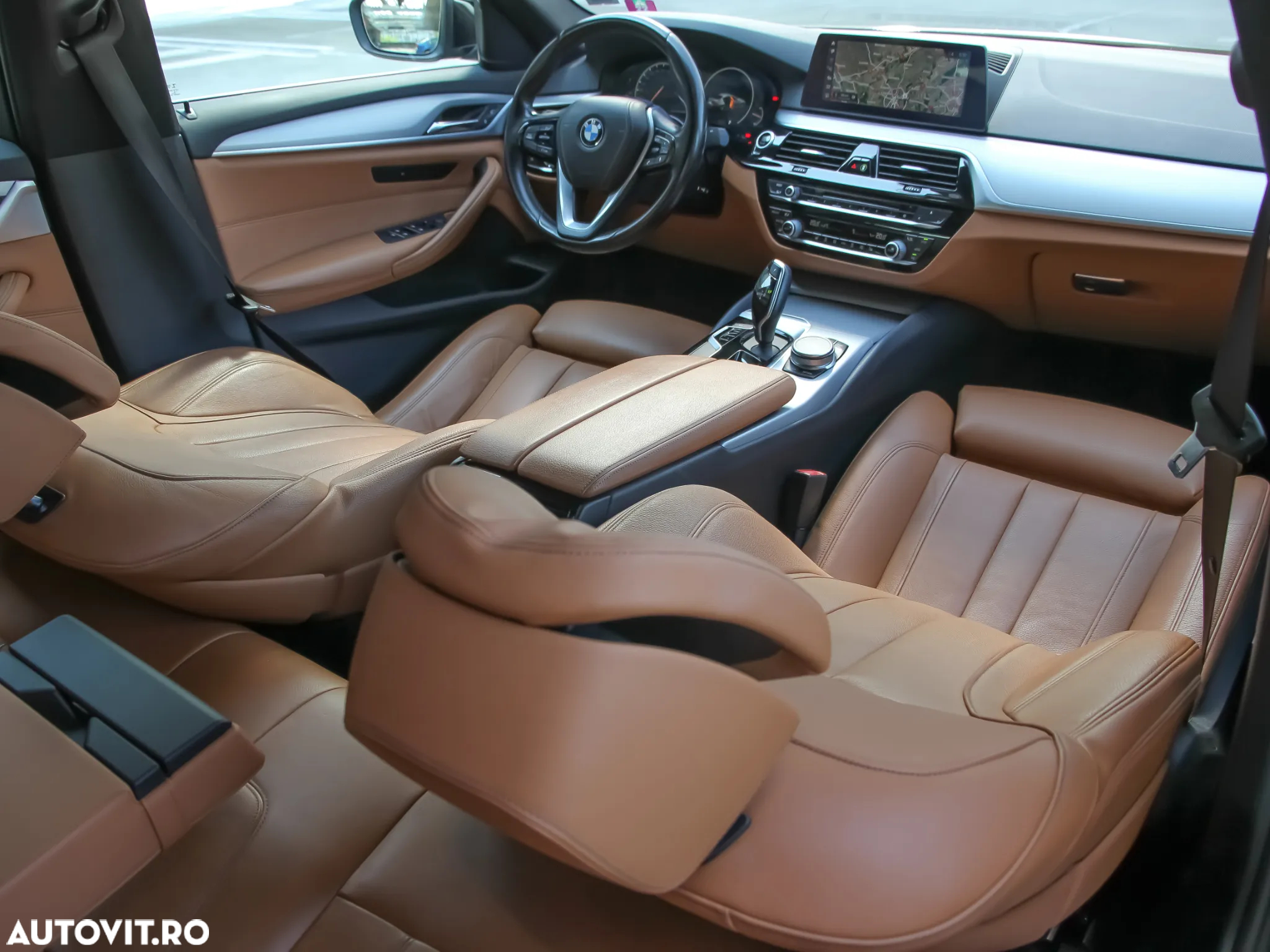 BMW Seria 5 520i AT - 5