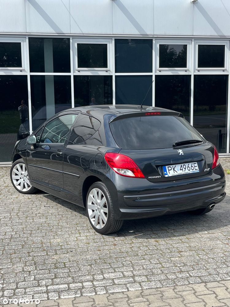 Peugeot 207 1.6 HDi 16V Intense - 23