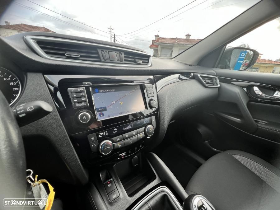 Nissan Qashqai 1.5 dCi N-Connecta - 34