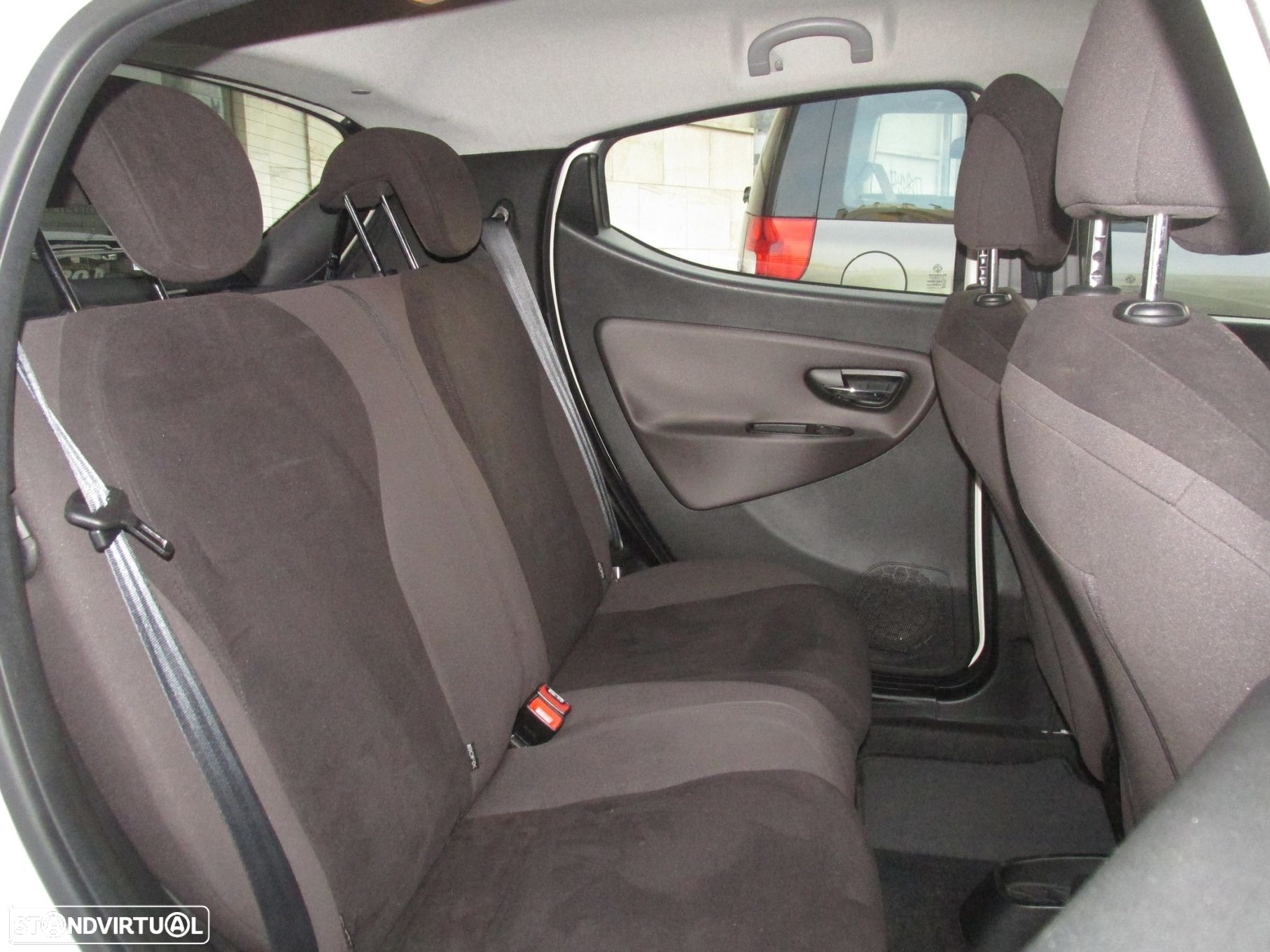 Lancia Ypsilon 1.2 S&S Platinum - 15