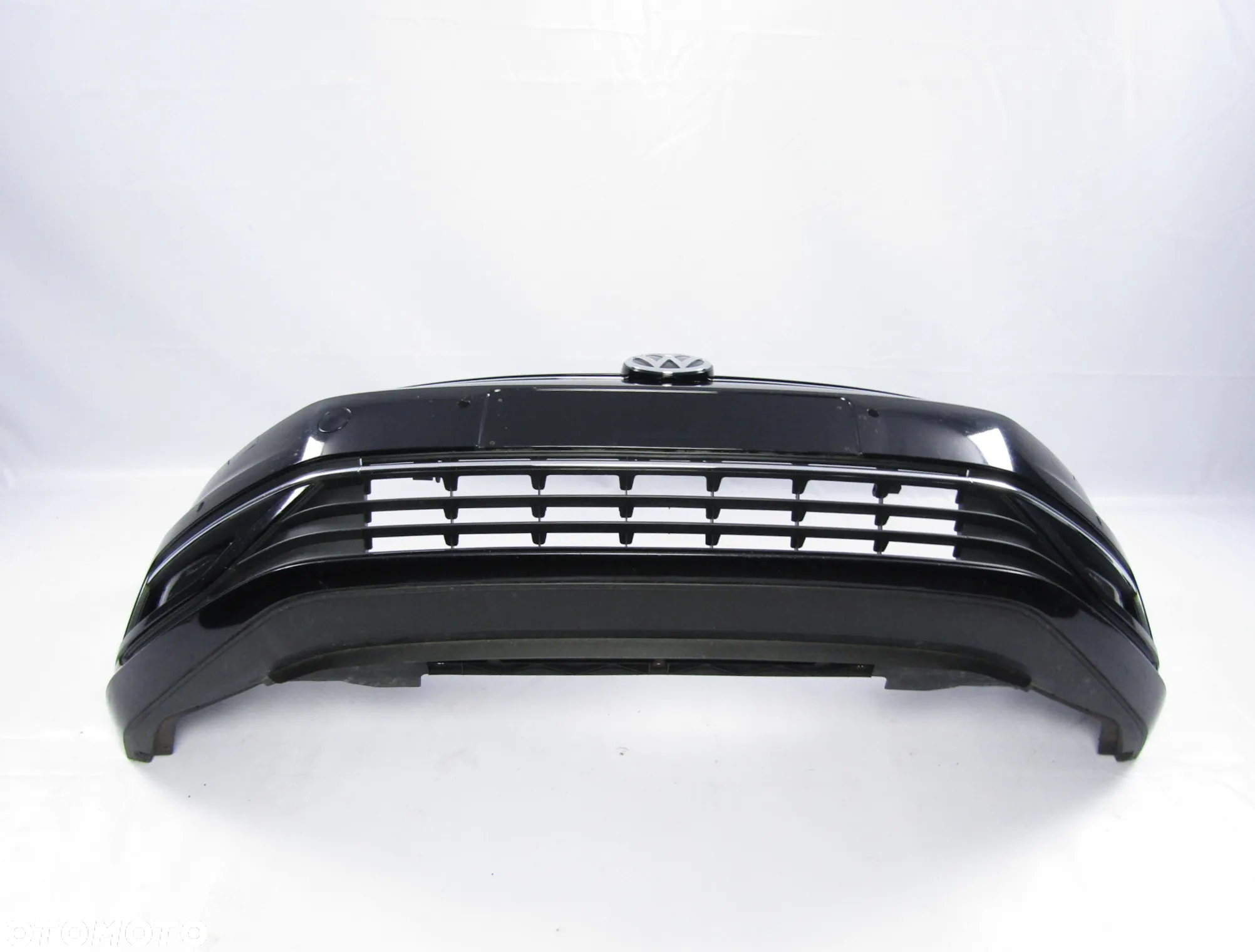 Zderzak przedni VW Golf 7 17 - 20 Sprysk. / Pdc-6 LC9X - 3