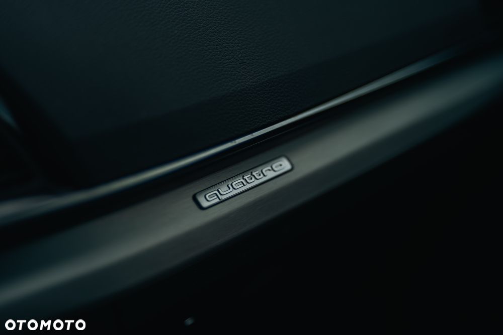 Audi Q5 Sportback - 38