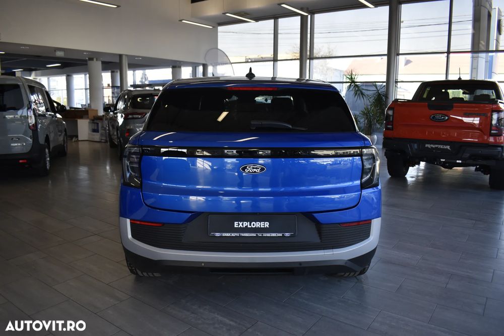 Ford Explorer - 7