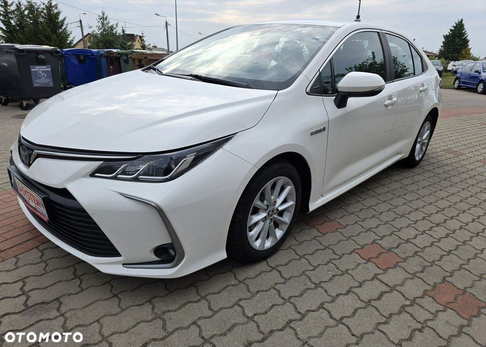 Toyota Corolla 1.8 Hybrid Comfort - 24