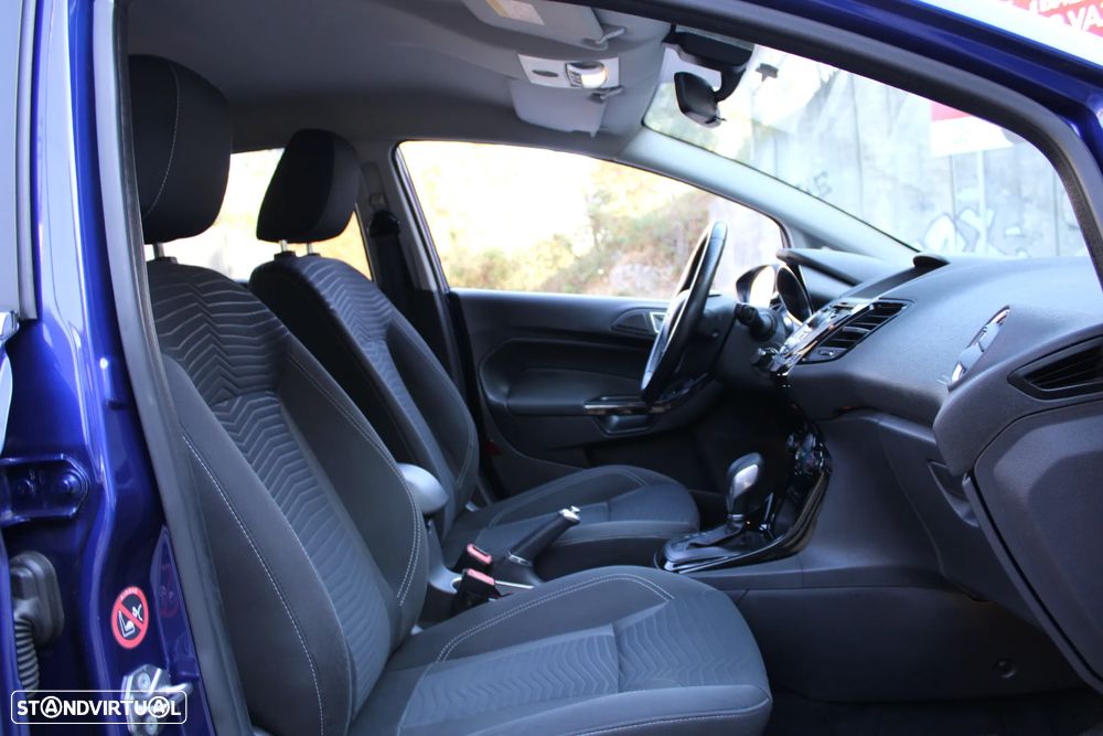 Ford Fiesta 1.0 T EcoBoost Titanium PowerShift - 16