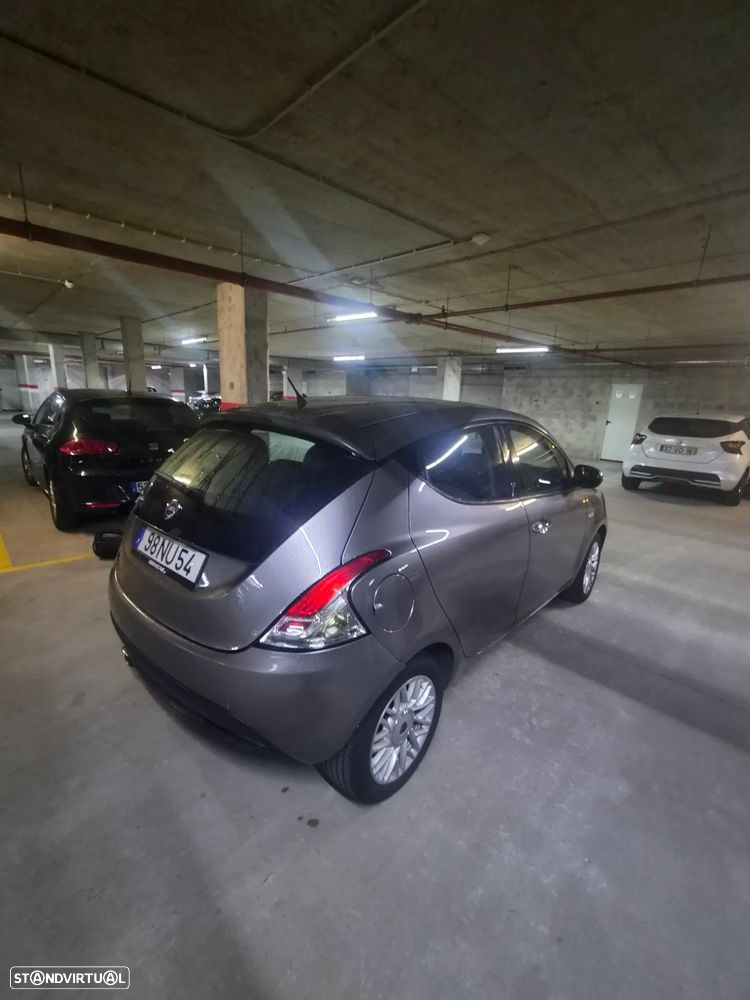 Lancia Ypsilon 1.2 S&S Gold - 3