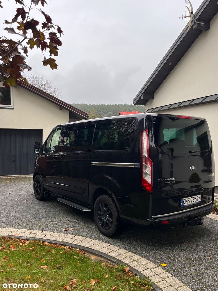 Ford Tourneo Custom - 5