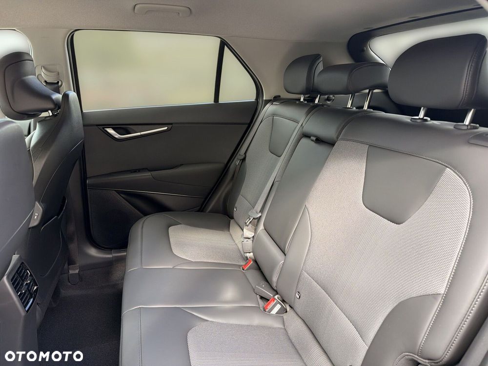 Kia Niro - 17