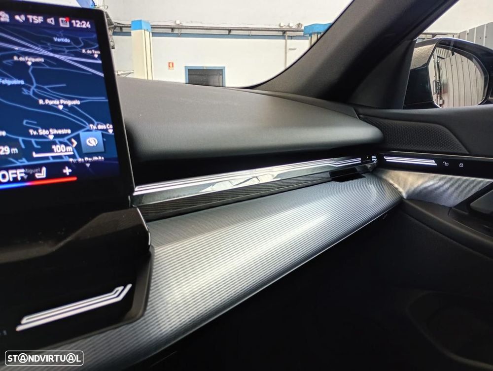 BMW 530 e Pack Desportivo M - 16