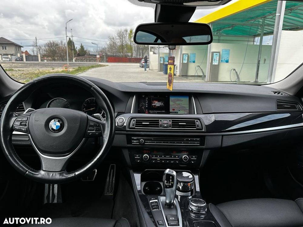 BMW Seria 5 520i Aut. Luxury Line - 3