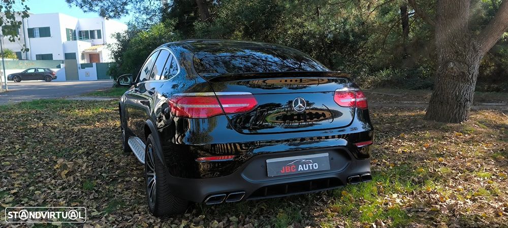 Mercedes-Benz GLC 250 d Coupe 4Matic 9G-TRONIC AMG Line - 9