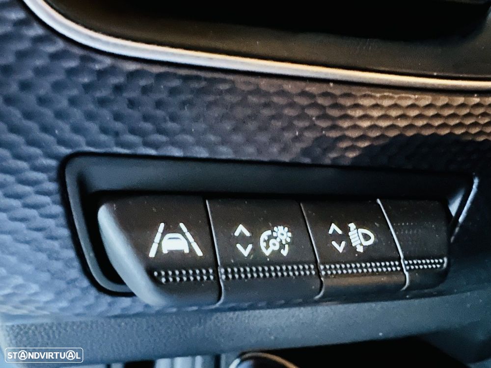 Renault Arkana 1.3 TCe Business EDC - 17