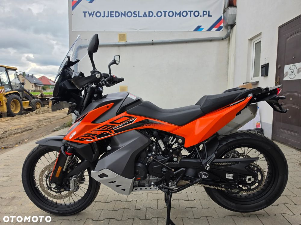 KTM