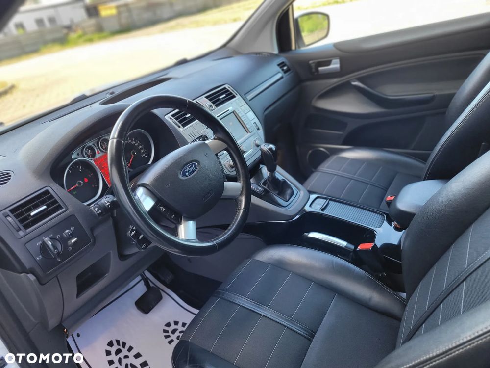 Ford Kuga 2.0 TDCi 4WD Titanium Plus - 14