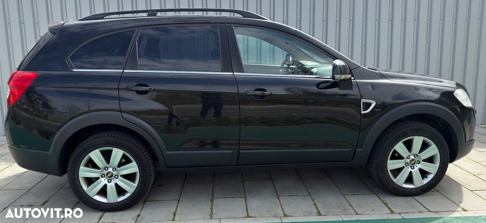 Chevrolet Captiva 3.2 AWD Aut LT Sport BCM - 4