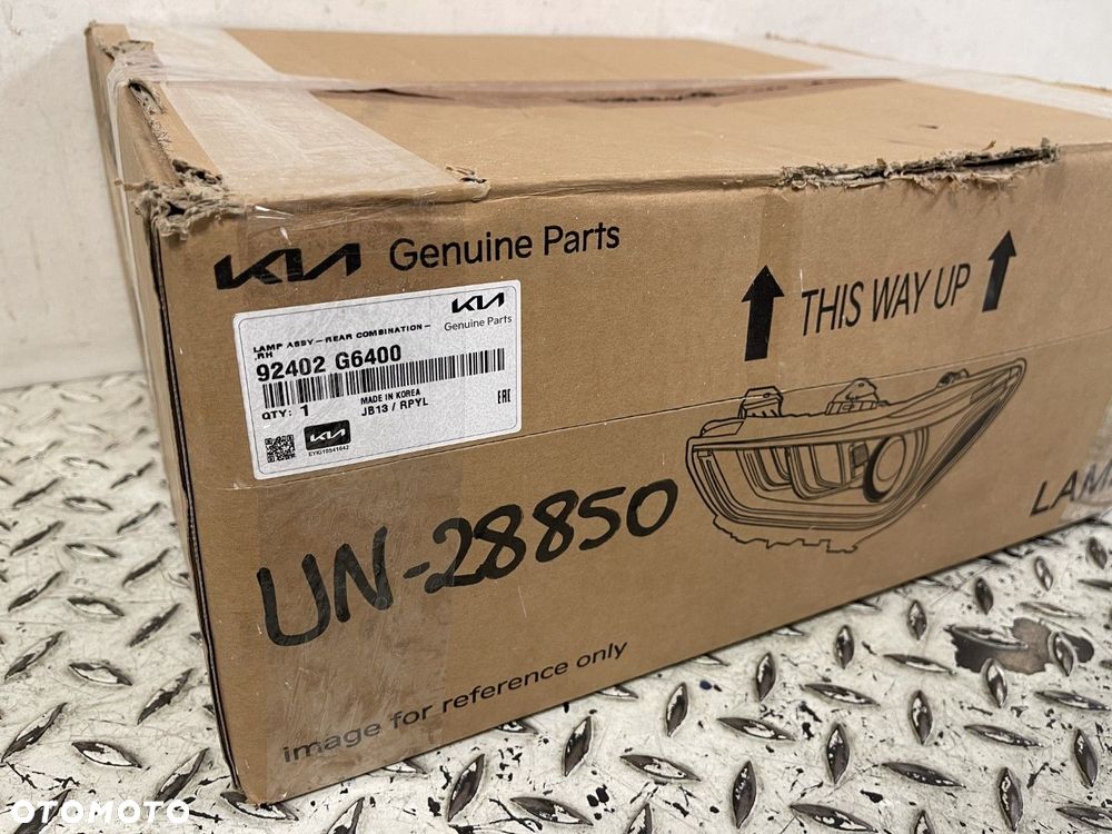 ORYGINALNA LAMPA  TYLNA PRAWA KIA KIA PICANTO III 3 GT LIFT 20-23 92402-G6400 - 14