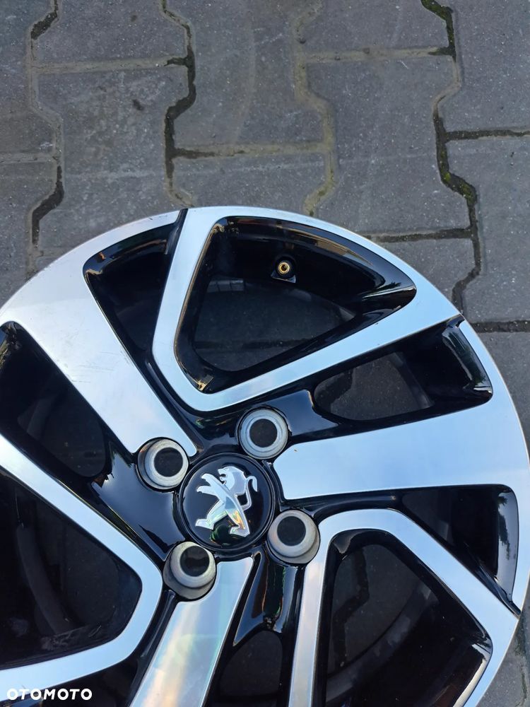 Peugeot 108 II felga aluminiowa 15 cali 4x100 alufelga B000908277 - 4