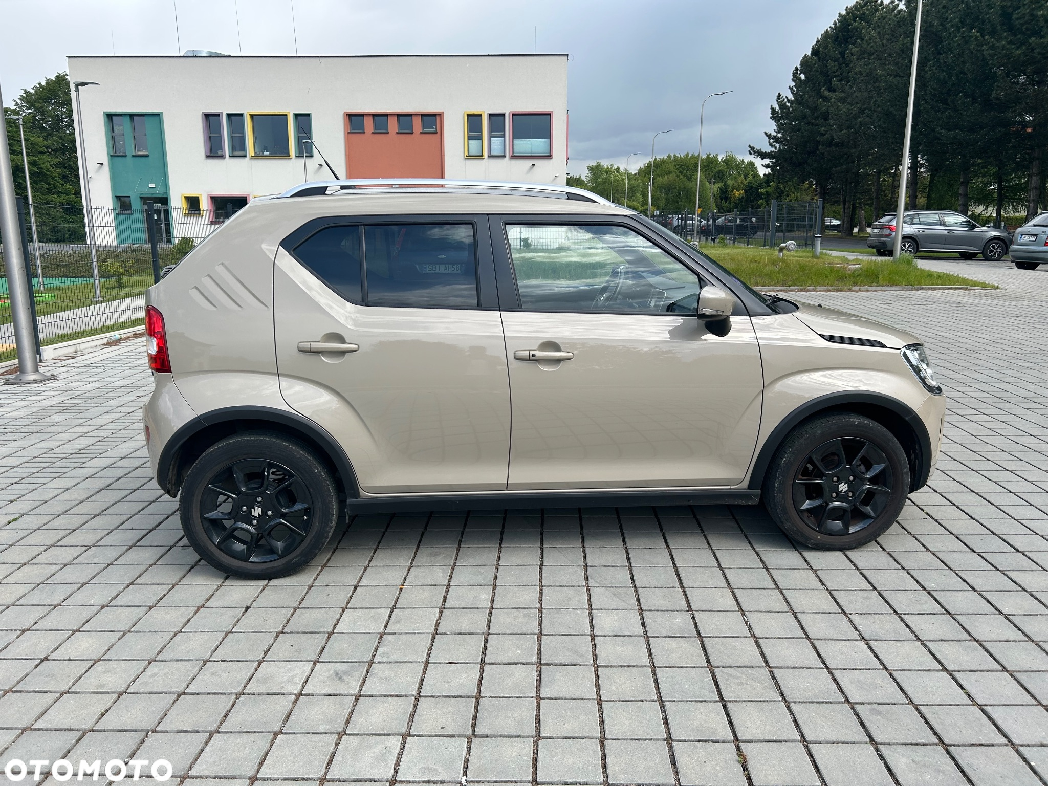 Suzuki Ignis 1.2 Premium - 21