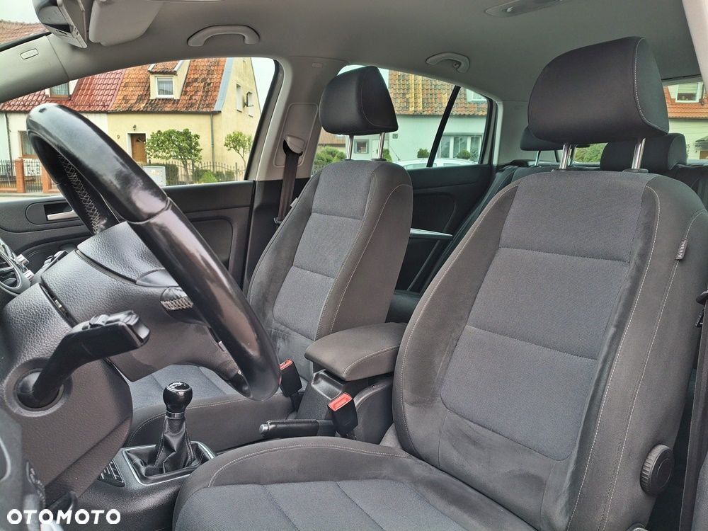 Volkswagen Golf Plus 1.2 TSI Style - 20