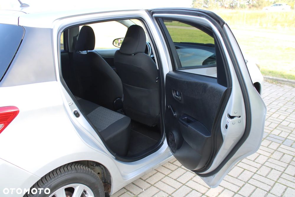 Toyota Yaris - 26