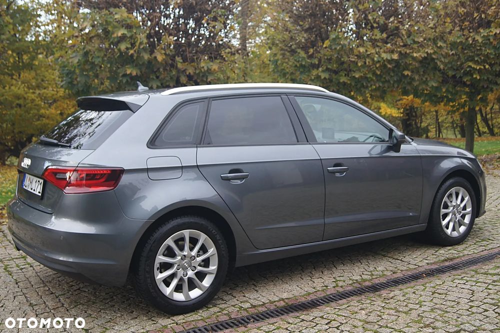 Audi A3 Sportback 1.4 TFSI Ambition - 10