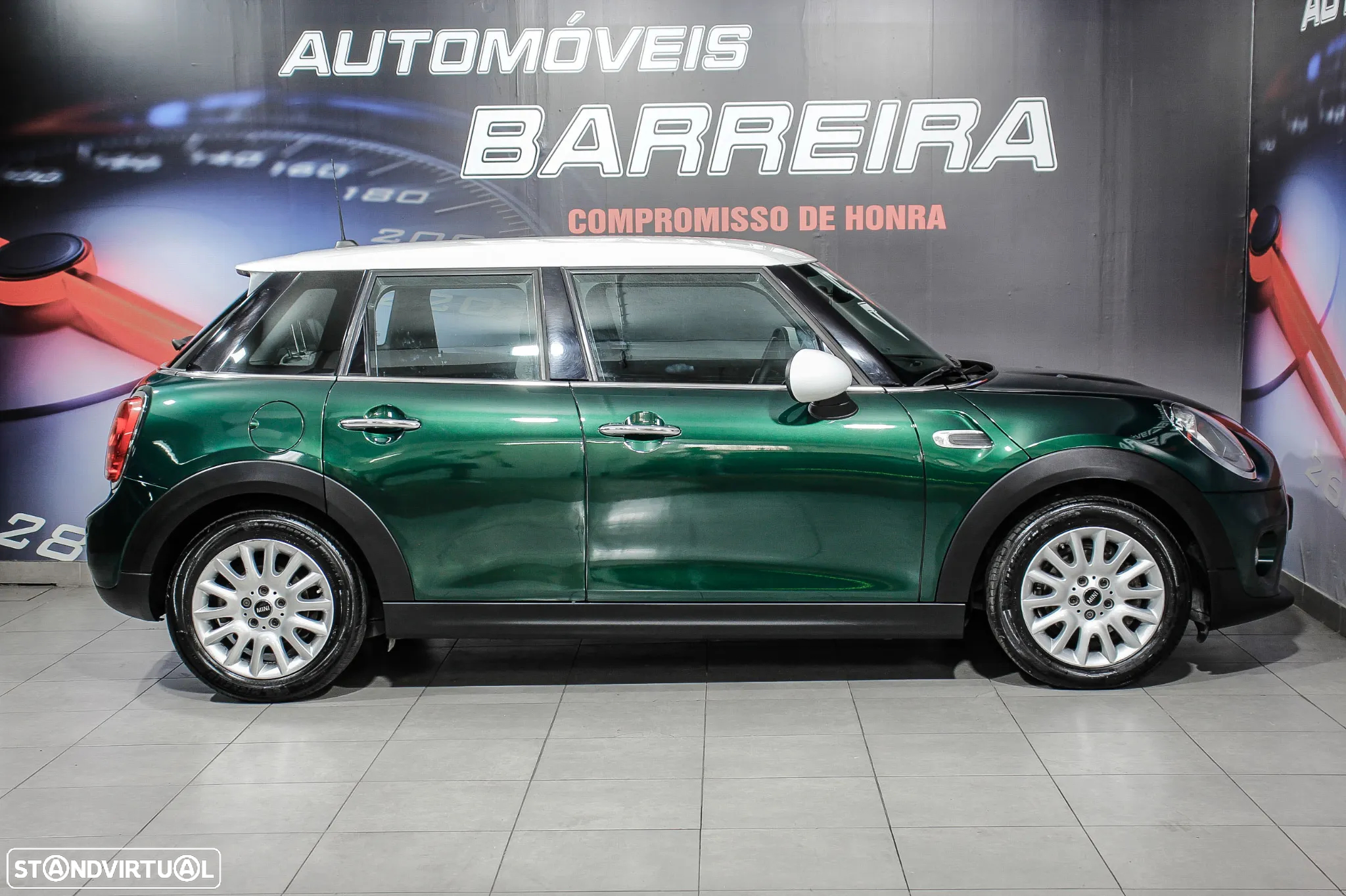 MINI 5 Portas Cooper D - 15