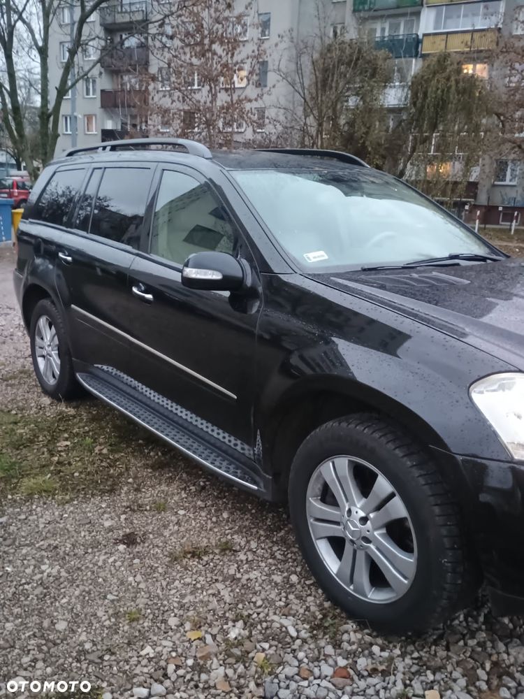 Mercedes-Benz GL - 6