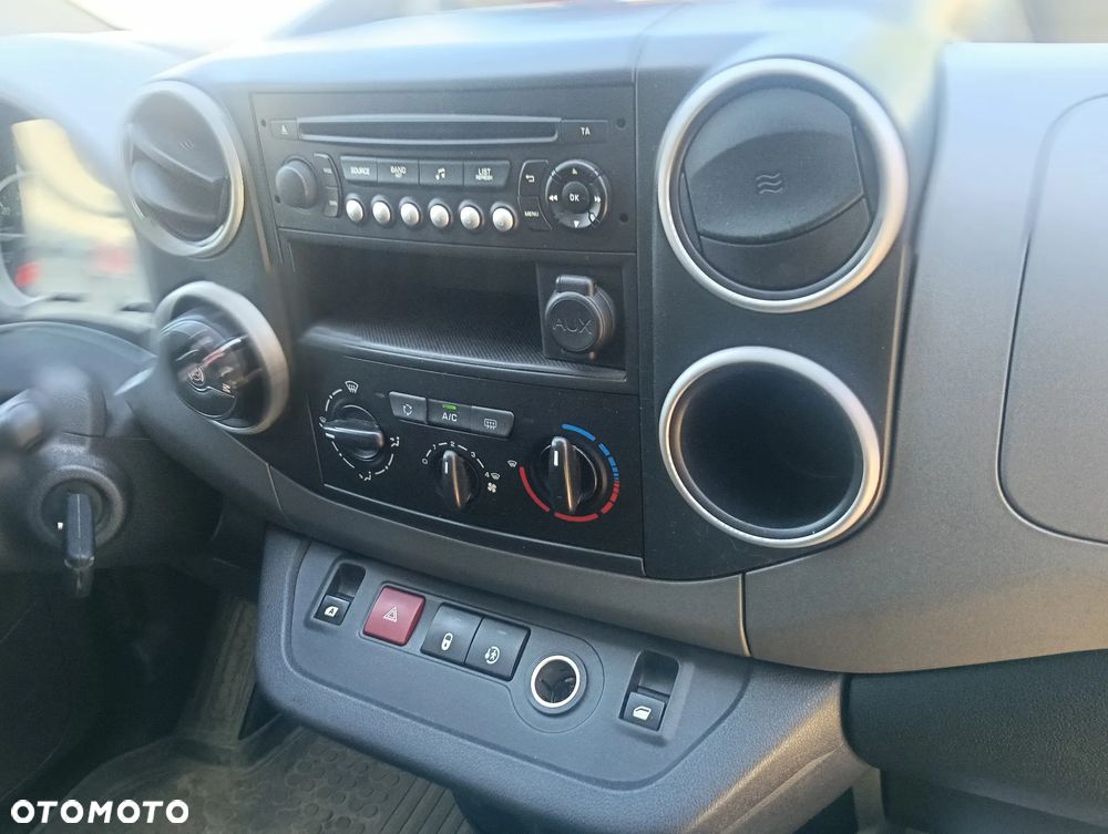Peugeot Partner - 13