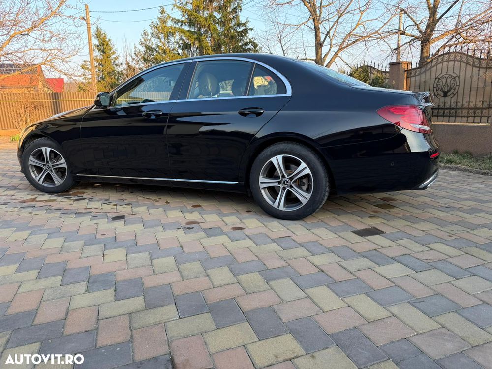 Mercedes-Benz E 200 d 9G-TRONIC Avantgarde - 2