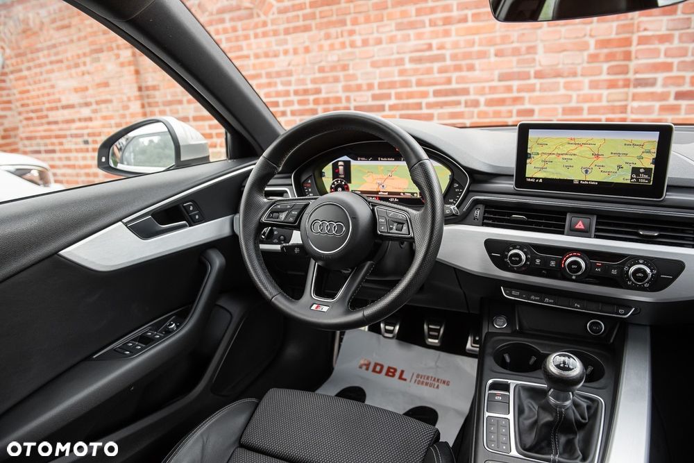 Audi A4 Avant 2.0 TFSI ultra - 12