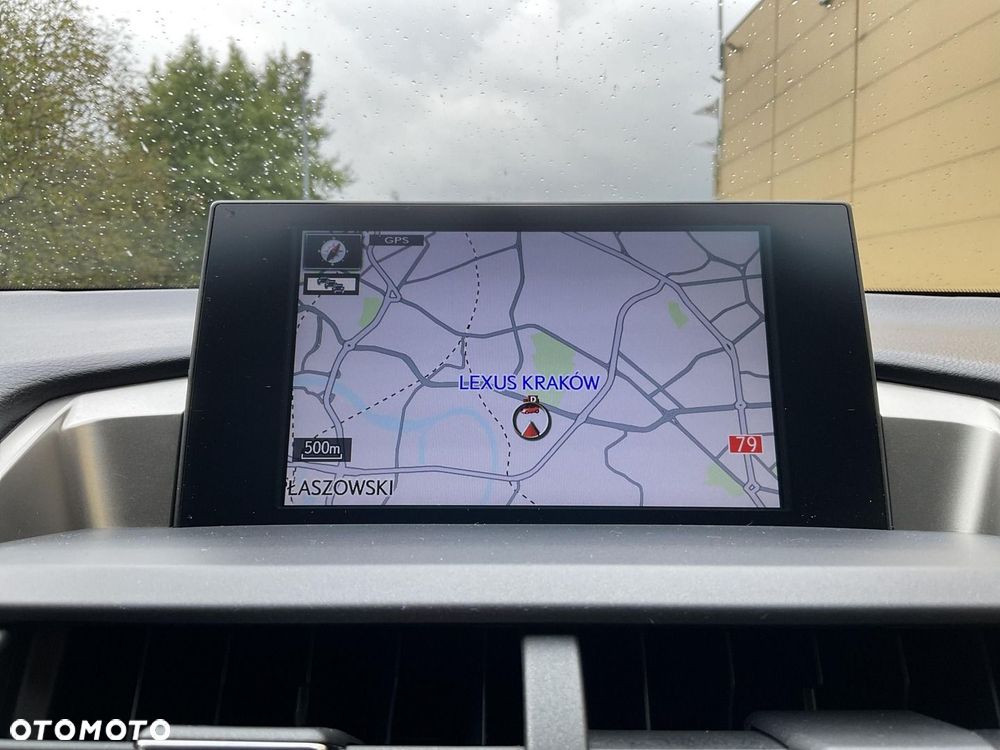 Lexus NX 300h Comfort AWD - 24