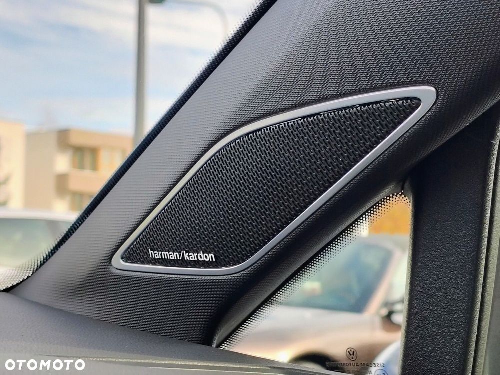 Volkswagen Golf - 29